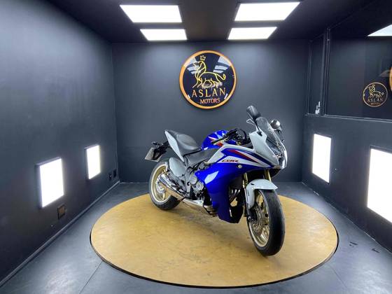 HONDA CBR 600F 